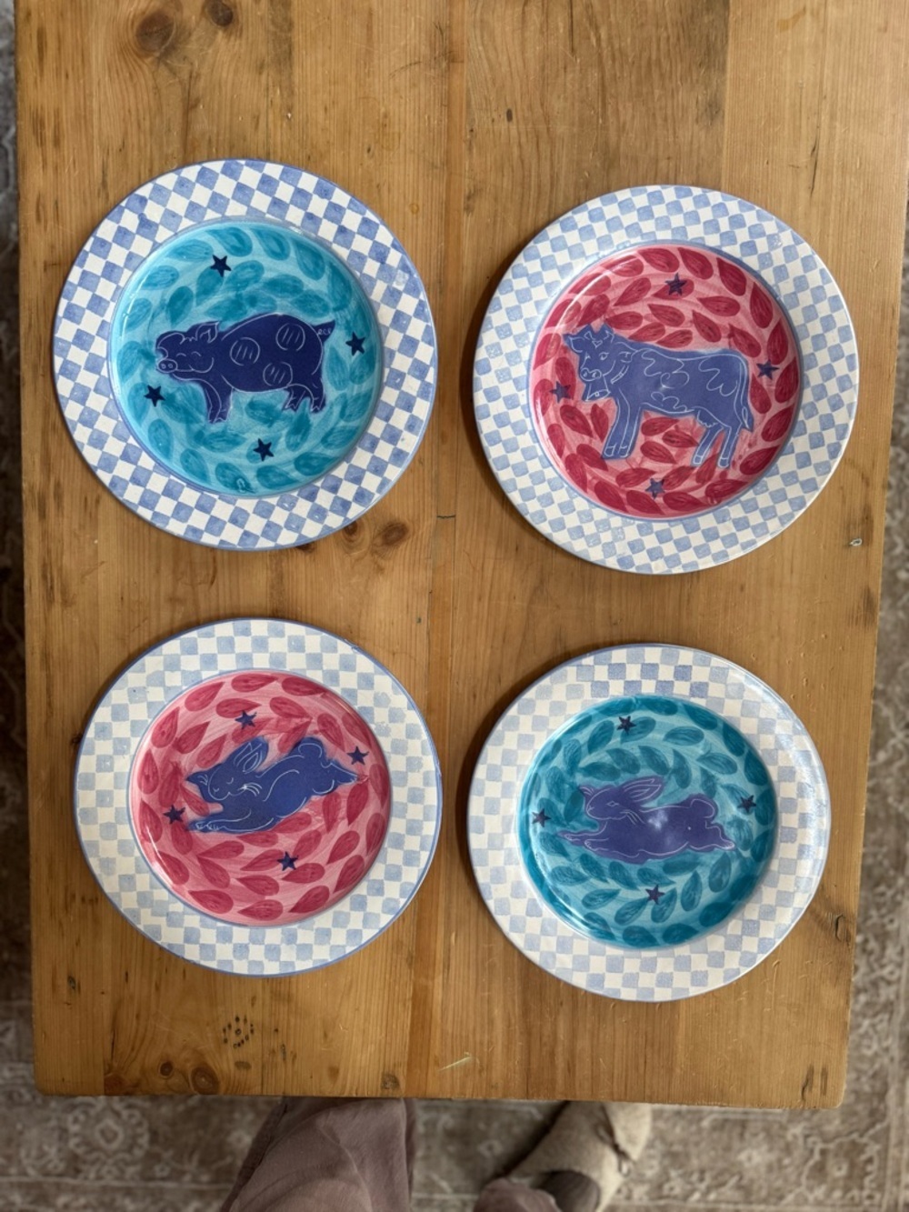 Daniel Lasser hand painted studio pottery dinner plate #2 cow red plate - Picture 10 of 10